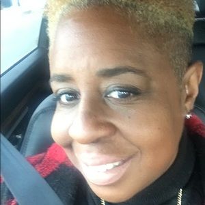 Meet your Posher, Lynette